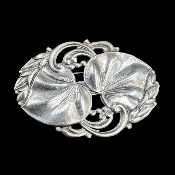 Sterling Jewelry - Vintage Art Nouveau Lily Pad Brooch Pin Sterling Silver Tested Large